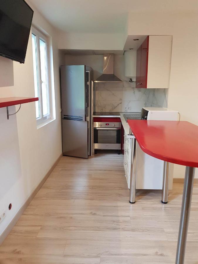 05 - Tres Joli 3 Pieces Neuf 2 Chambres, Logement Tout Equipe Pour 1 A 4 Personnes Maximum, Vue Sur Jardin Avec Parking Privatif, Grand Fourgon Possible, Tout Le Linge De Maison Est Fourni Annesse-et-Beaulieu Extérieur photo