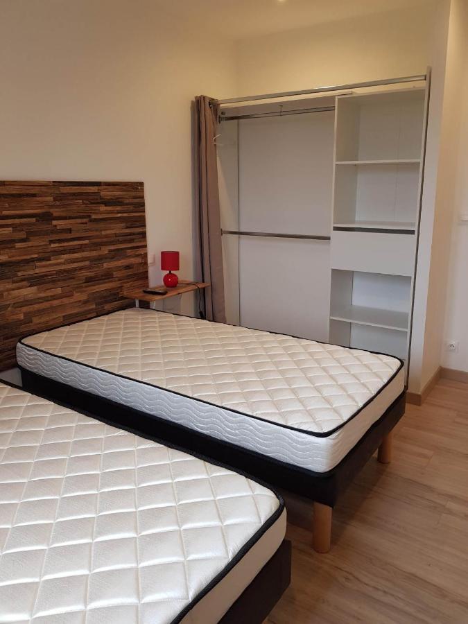 05 - Tres Joli 3 Pieces Neuf 2 Chambres, Logement Tout Equipe Pour 1 A 4 Personnes Maximum, Vue Sur Jardin Avec Parking Privatif, Grand Fourgon Possible, Tout Le Linge De Maison Est Fourni Annesse-et-Beaulieu Extérieur photo