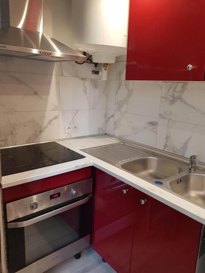 05 - Tres Joli 3 Pieces Neuf 2 Chambres, Logement Tout Equipe Pour 1 A 4 Personnes Maximum, Vue Sur Jardin Avec Parking Privatif, Grand Fourgon Possible, Tout Le Linge De Maison Est Fourni Annesse-et-Beaulieu Extérieur photo