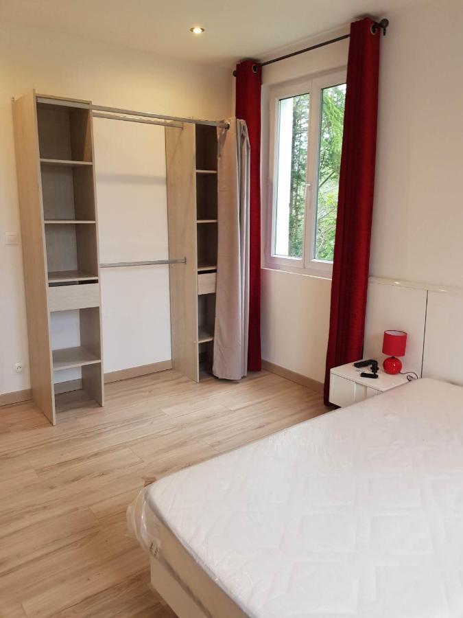 05 - Tres Joli 3 Pieces Neuf 2 Chambres, Logement Tout Equipe Pour 1 A 4 Personnes Maximum, Vue Sur Jardin Avec Parking Privatif, Grand Fourgon Possible, Tout Le Linge De Maison Est Fourni Annesse-et-Beaulieu Extérieur photo