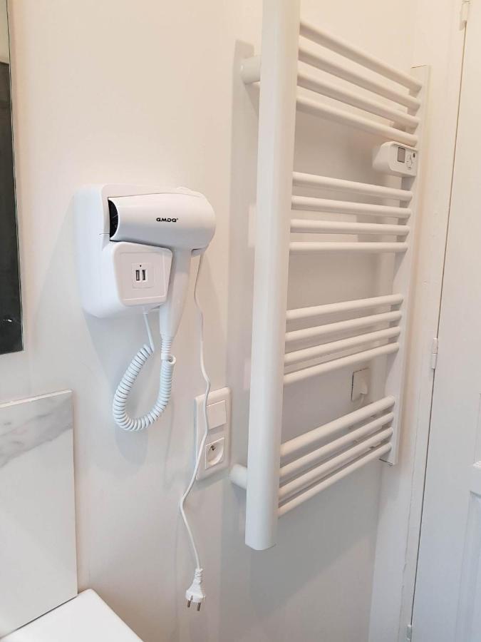 05 - Tres Joli 3 Pieces Neuf 2 Chambres, Logement Tout Equipe Pour 1 A 4 Personnes Maximum, Vue Sur Jardin Avec Parking Privatif, Grand Fourgon Possible, Tout Le Linge De Maison Est Fourni Annesse-et-Beaulieu Extérieur photo
